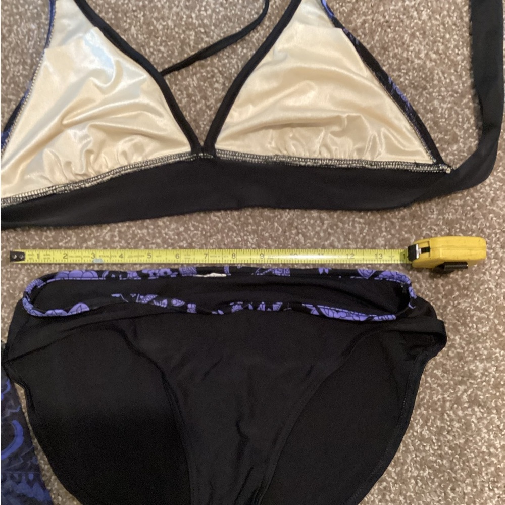 Three Piece Bikini Set - Picture 3 of 3